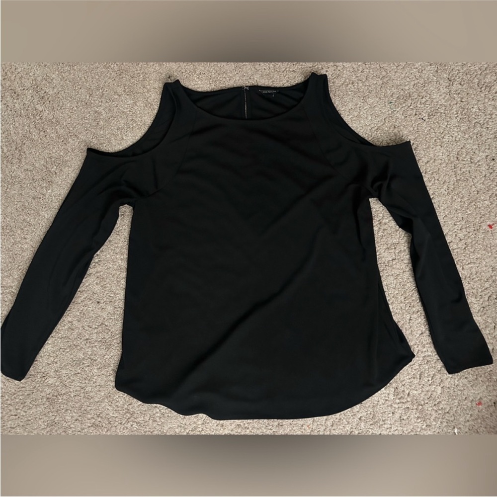 Ann Taylor Black Cold Shoulder Blouse – Women’s Size M - Picture 3 of 5
